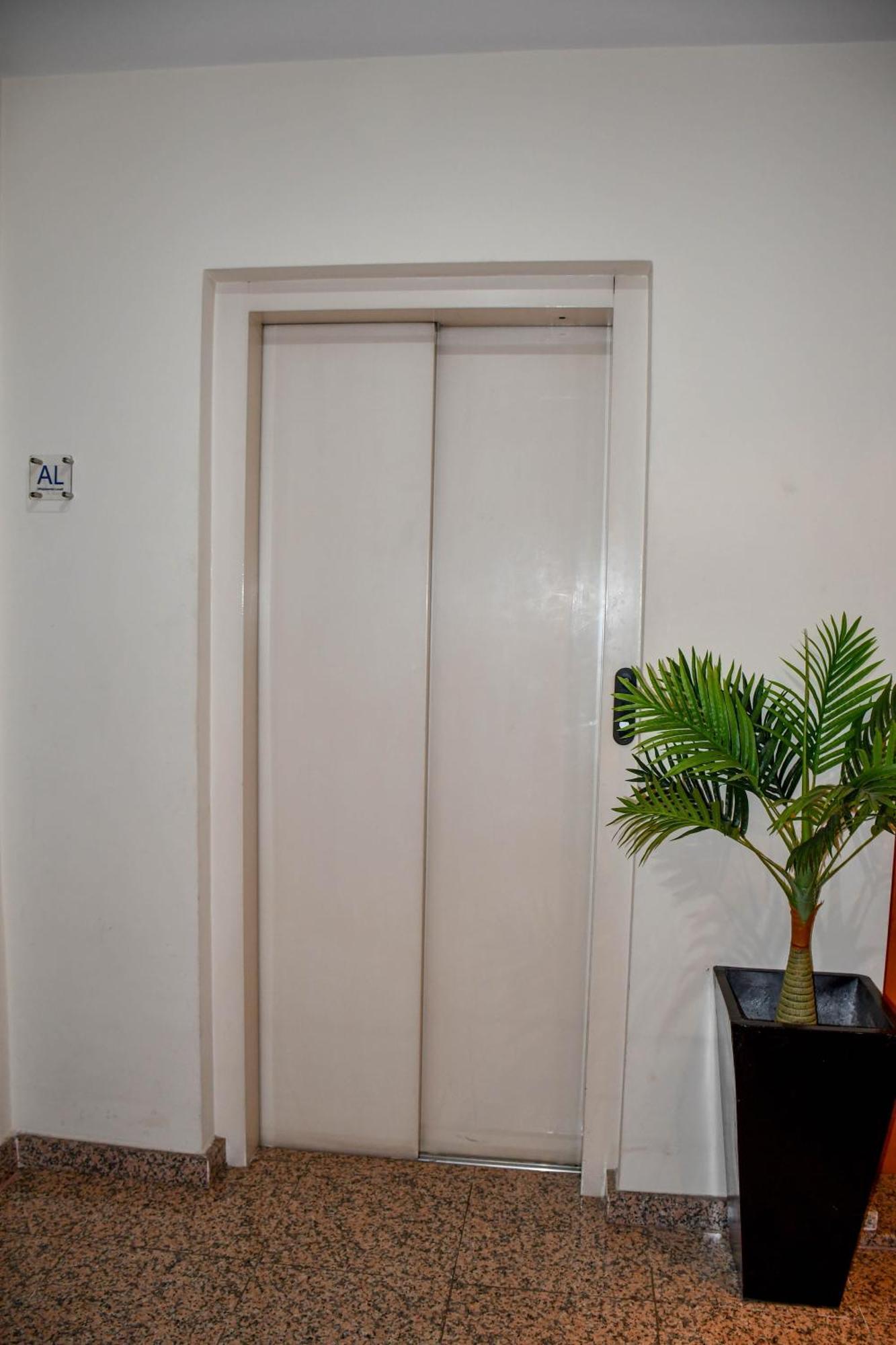 Tranquility Apartment كانيكو المظهر الخارجي الصورة