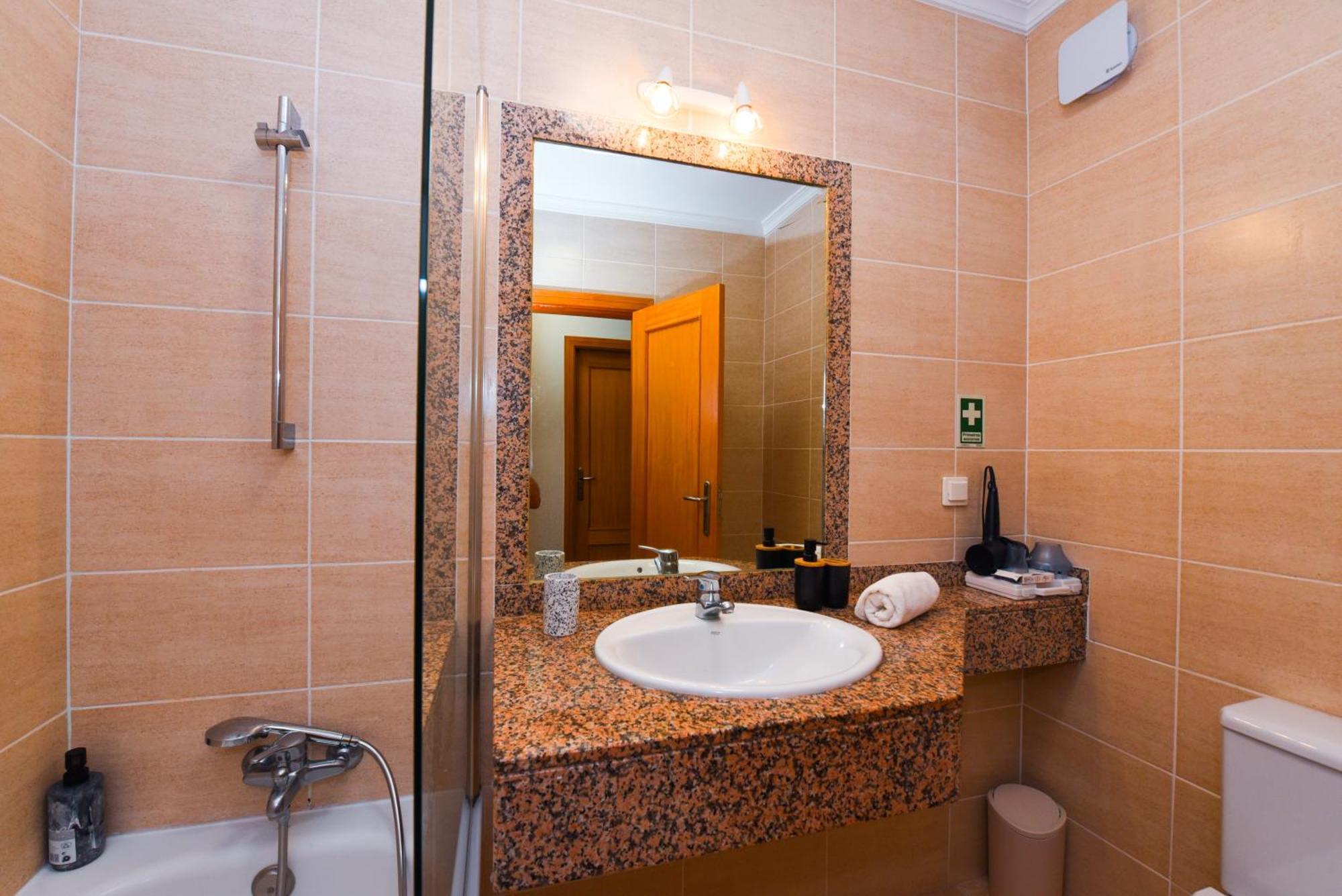 Tranquility Apartment كانيكو المظهر الخارجي الصورة